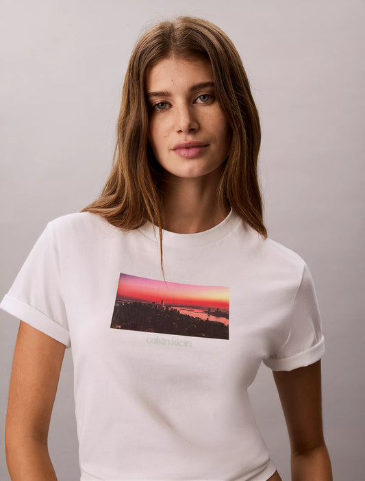 Calvin Klein Women's City Sunset Logo Graphic Classic T-Shirt in Bright White