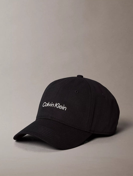 Calvin Klein Standard Baseball Cap in Black Beauty