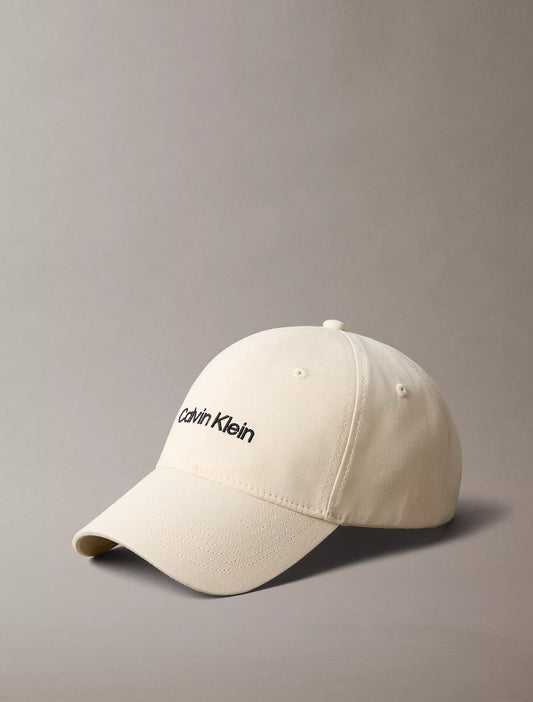 Calvin Klein Standard Baseball Cap in Bone White