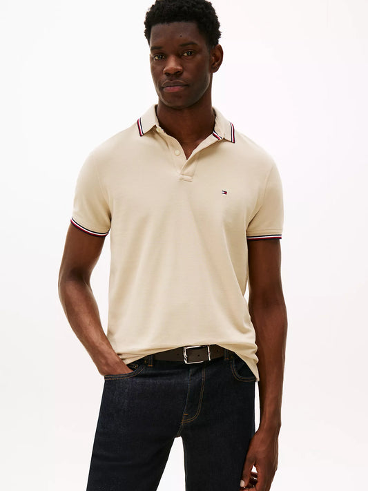 Tommy Hilfiger Regular Fit Tommy Wicking Polo in Classic Beige