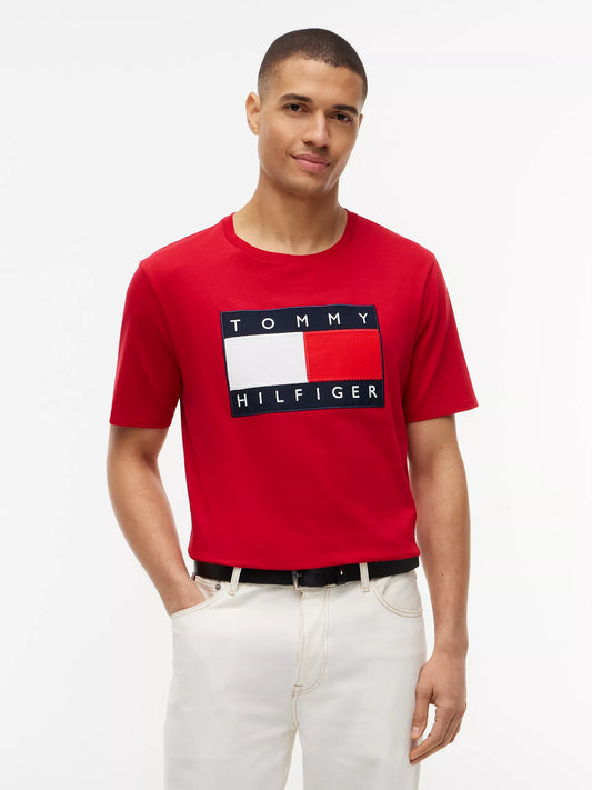 Tommy Hilfiger Men's Big Flag Logo T-Shirt in Medium Red