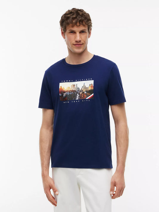 Tommy Hilfiger Men's NYC Skyline Graphic T-Shirt in Light Navy