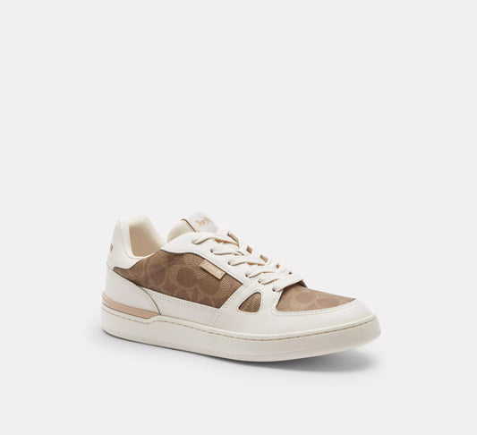 Coach Clip Court Low Top Sneaker In Signature Canvas Womens