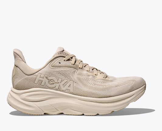 HOKA Clifton 10 in Oatmeal / Oat Milk