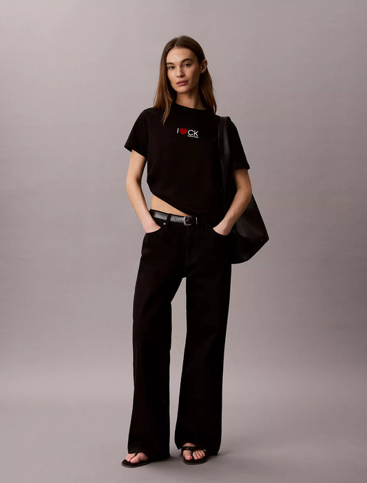 Calvin Klein Women's Heart Logo Classic T-Shirt in Black