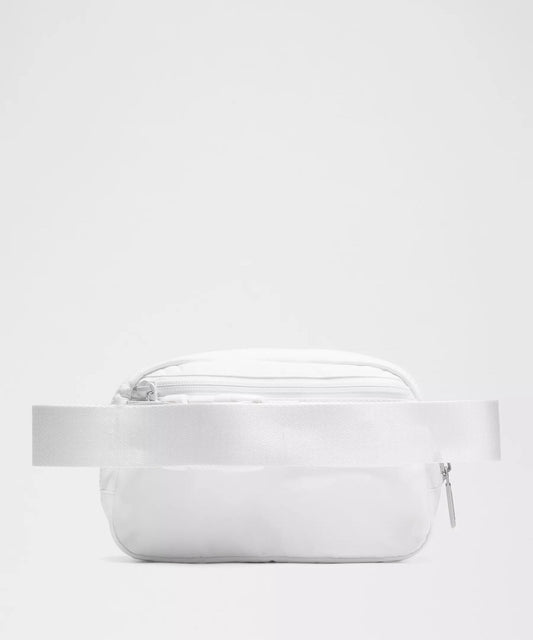 Lululemon Everywhere Belt Bag 1L in Color White