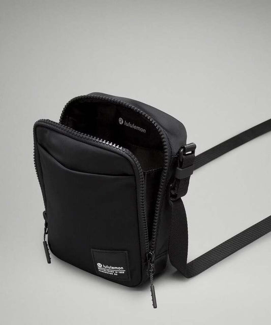 Lululemon Easy Access Crossbody Bag 1.5L Black